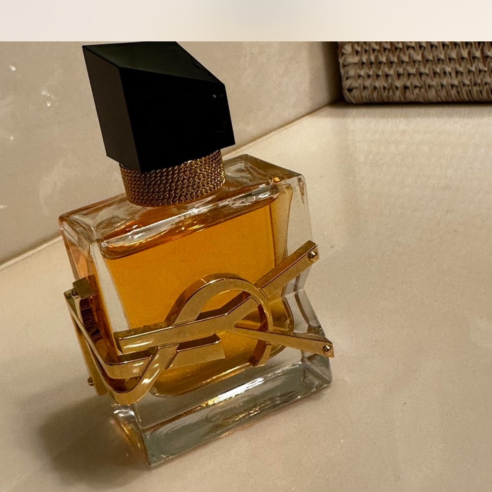 YSL Libre Perfume. - Picture 2 of 3
